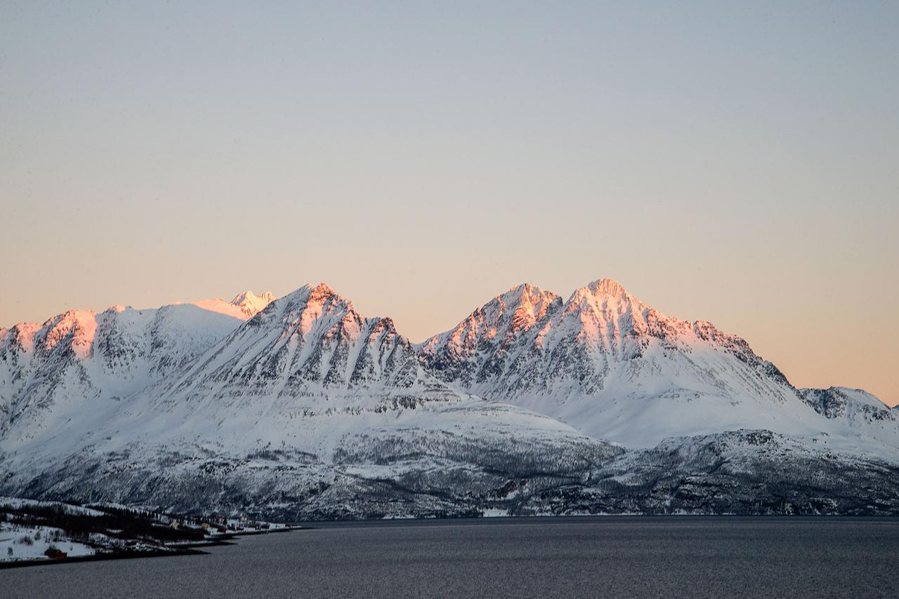 Arctic Panorama Lodge Uløybukta Exteriér fotografie